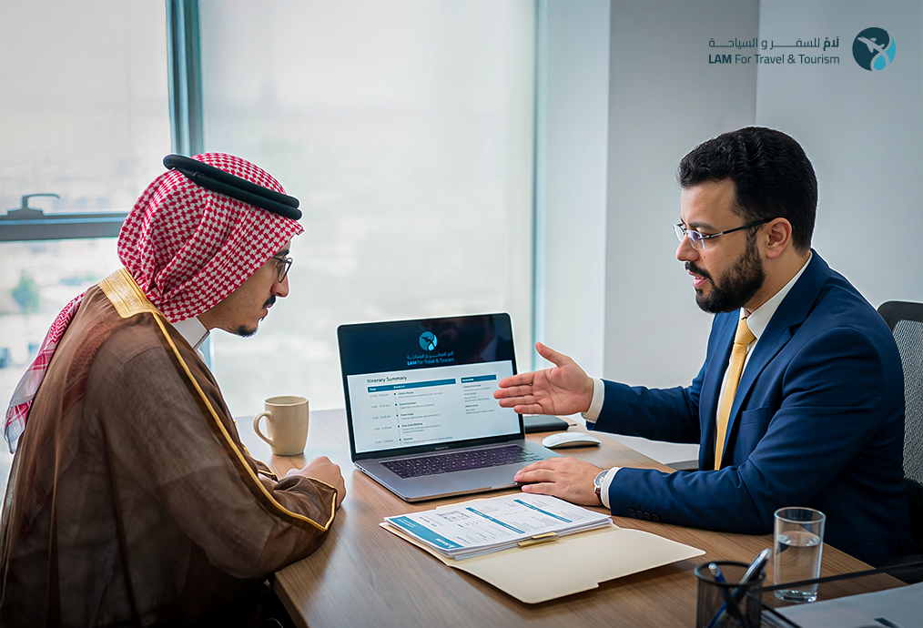 كيف تساعدك لام للسفر والسياحة في تنظيم رحلتك من البداية حتى العودة؟