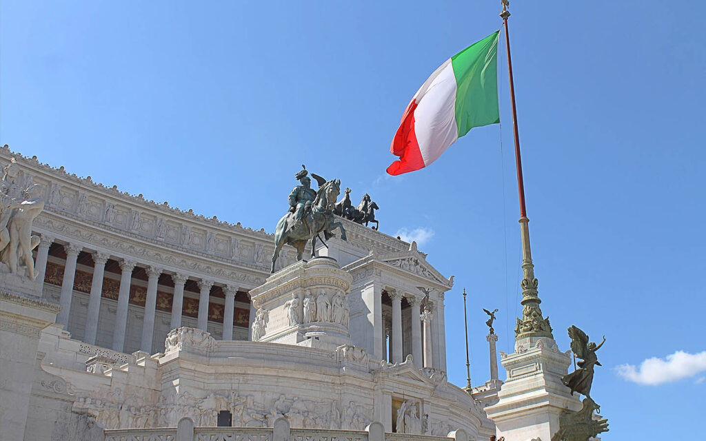 عرض  إيطاليا